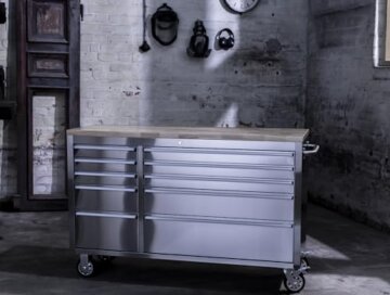Ondis24 Edelstahl-Werkstattwagen Werkzeugwagen mit 10 Leichtlaufschubladen & XL-Massivholzarbeitsplatte, Lenkrollen, fahrbare Werkbank, unbestückt (Silber, 148 x 47 x 92 cm) - 2