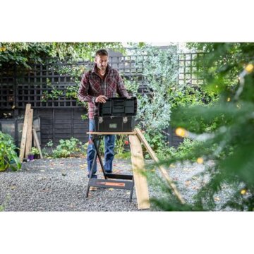 BLACK+DECKER tragbare Werkbank für Werkstatt - Sägebock Werkbank klappbar als Werkstatteinrichtung (freistehend, Abmessung der Arbeitsplatte: 610x250 mm, max. Tragkraft: 160 kg) WM301 - 25
