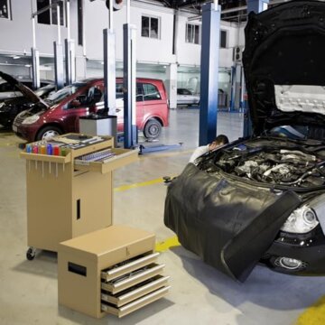 COSTWAY 2 in 1 Werkstattwagen inkl. Koffer & 8 Fächer & Haken & verstellbarem Regal, Werkzeugwagen Abschließbar auf Rädern ohne Werkzeug, Profi Werkstatt-Wagen Metall 100 kg Tragkraft, 59x28x102cm - 2