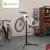 Juskys Fahrrad Reparaturständer, bis 50 kg für E-Bike, klappbar & höhenverstellbar, Klemmkopf 360° drehbar, Gummibeschichtung & Werkzeugablage, Schwerlast Fahrradständer für 24 bis 29 Zoll Fährräder - 7